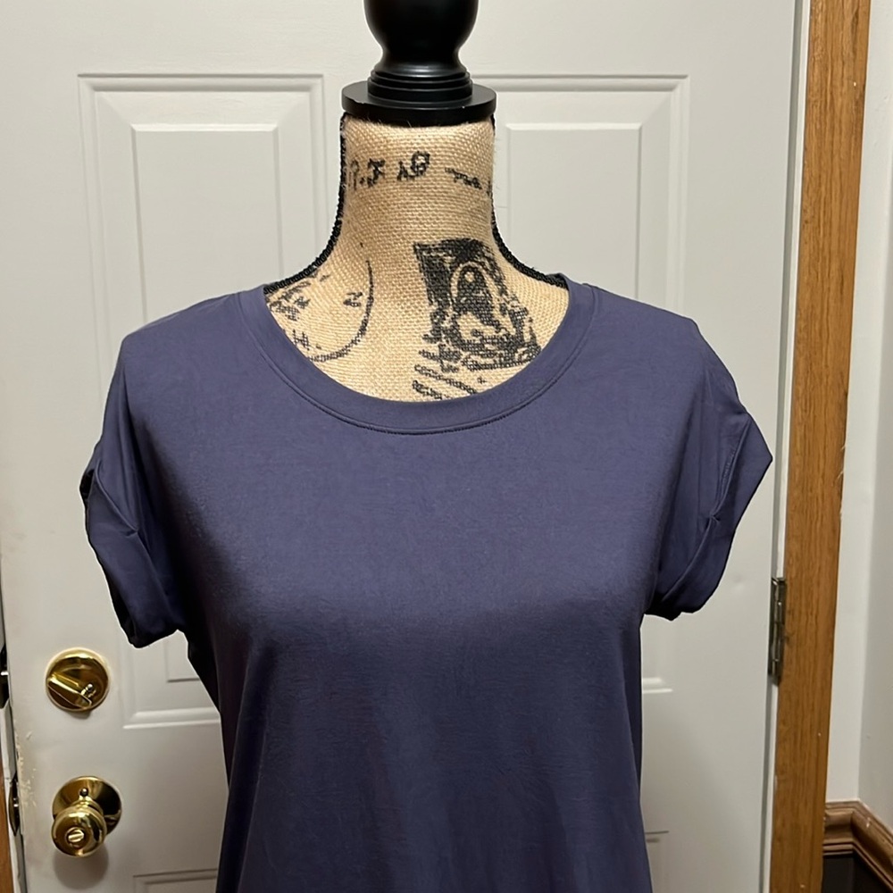 Gaimi T-Shirt Dress. Size small